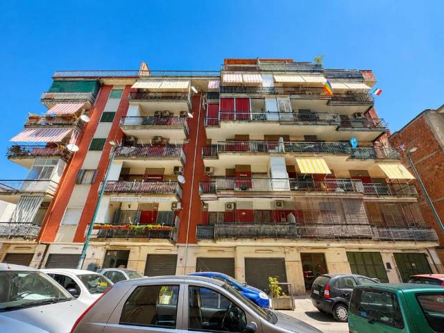 Appartamento in vendita a Napoli NA