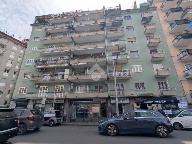Appartamento in vendita a Napoli NA