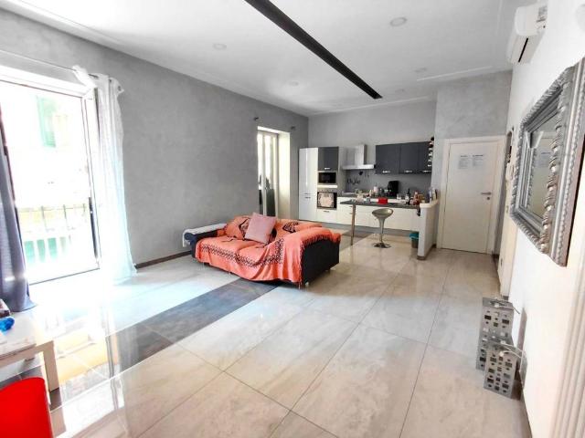 Appartamento in vendita a Napoli NA