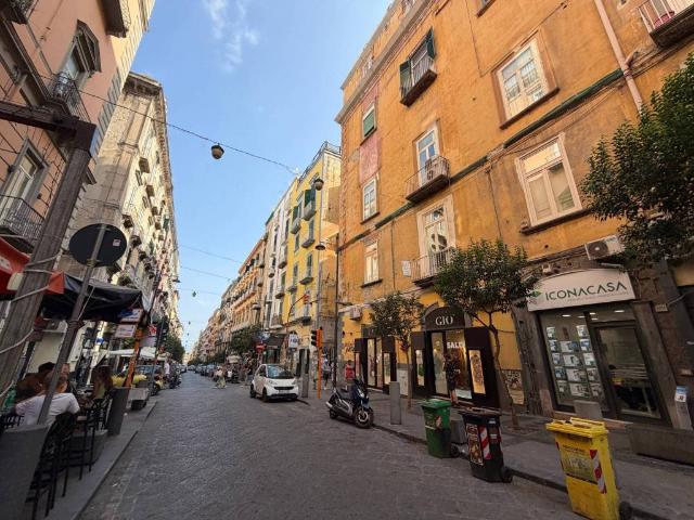 Appartamento in vendita a Napoli NA