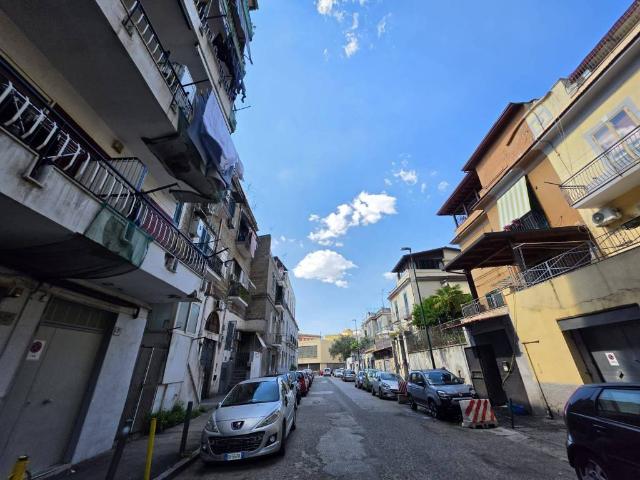 Appartamento in vendita a Napoli NA