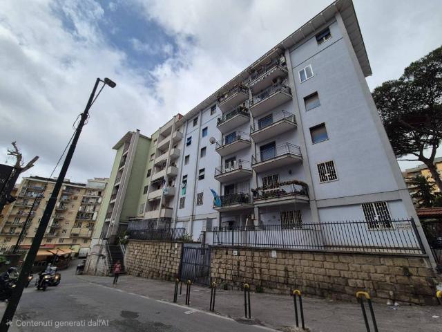 Appartamento in vendita a Napoli NA