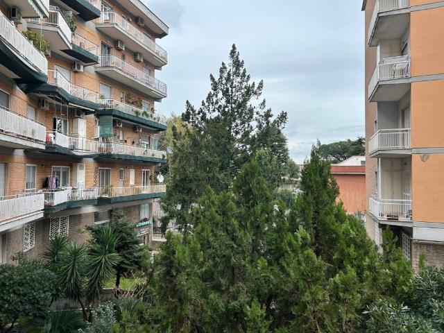 Appartamento in vendita a Napoli NA