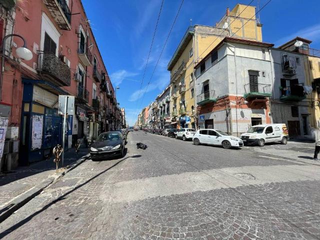 Appartamento in vendita a Napoli NA