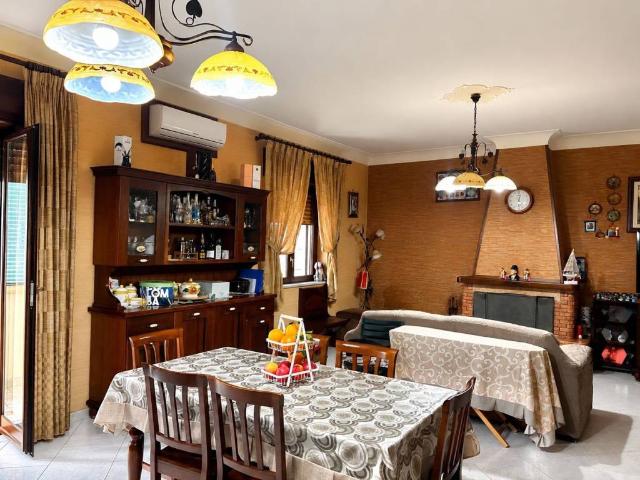 Appartamento in vendita a Napoli NA