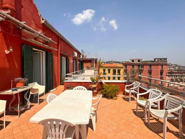 Appartamento in vendita a Napoli NA
