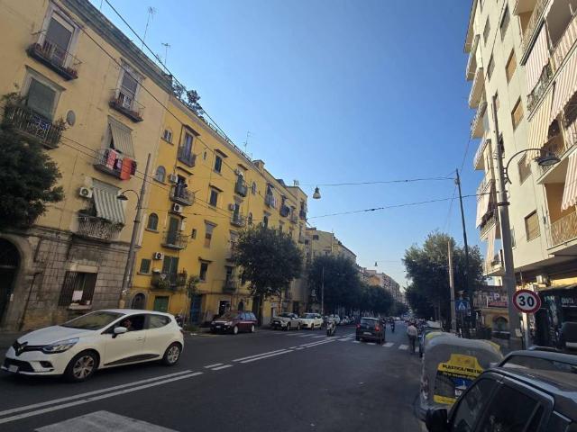 Appartamento in vendita a Napoli NA