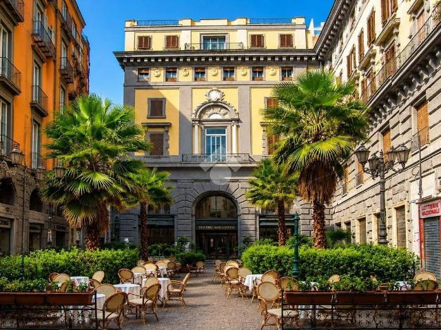 Appartamento in vendita a Napoli NA