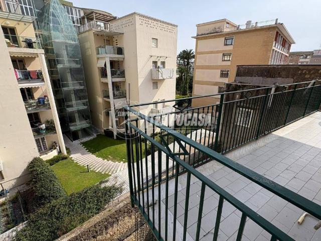 Appartamento in vendita a Napoli NA