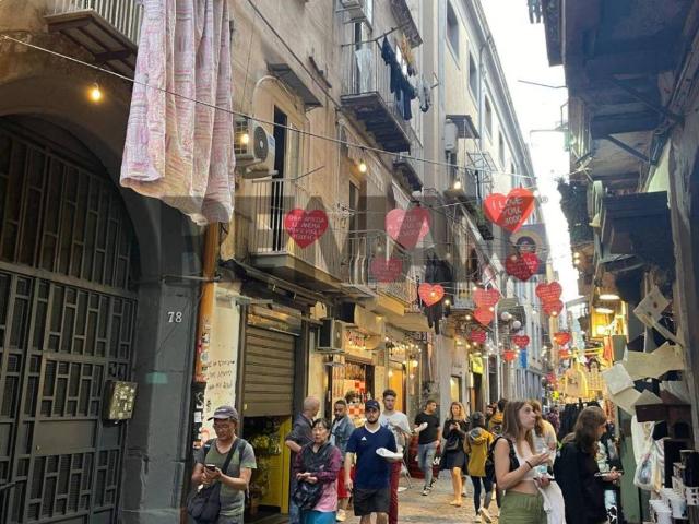 Appartamento in vendita a Napoli NA