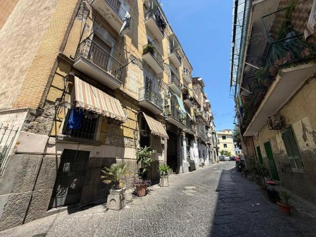 Appartamento in vendita a Napoli NA