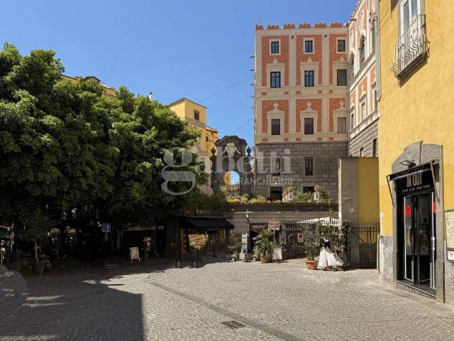 Appartamento in vendita a Napoli NA