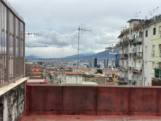 Appartamento in vendita a Napoli NA