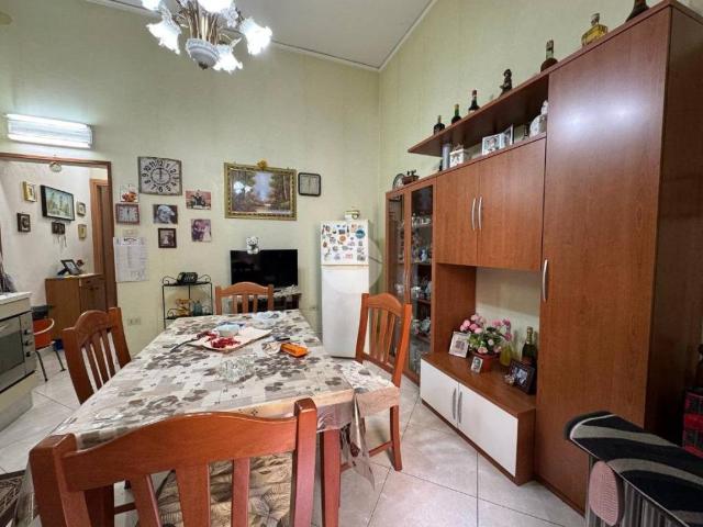 Appartamento in vendita a Napoli NA