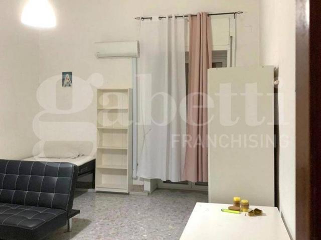 Appartamento in vendita a Napoli NA