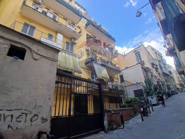 Appartamento in vendita a Napoli NA
