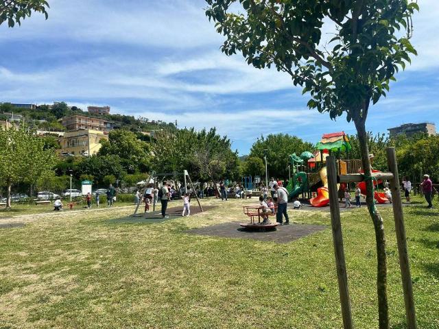 Appartamento in vendita a Napoli NA