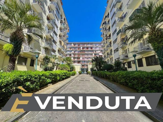 Appartamento in vendita a Napoli NA