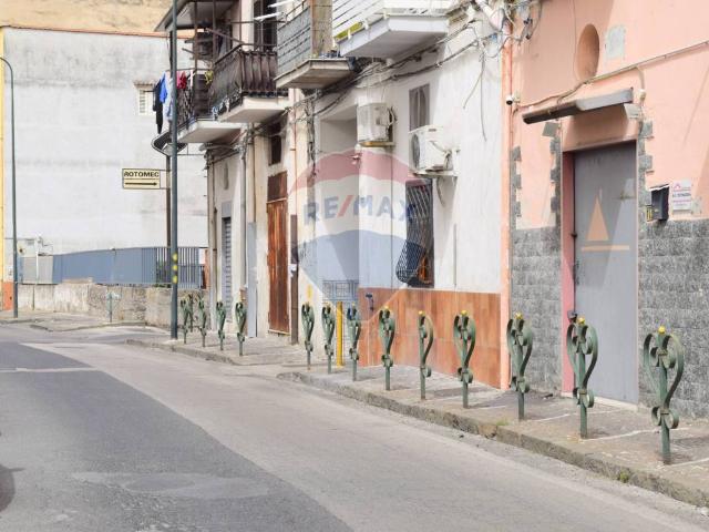 Appartamento in vendita a Napoli NA