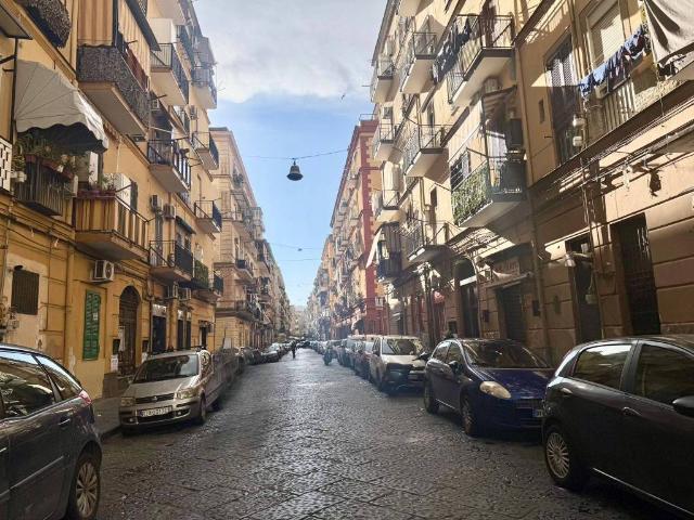 Appartamento in vendita a Napoli NA