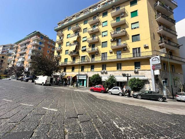 Appartamento in vendita a Napoli NA