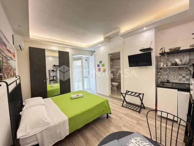 Appartamento in vendita a Napoli NA