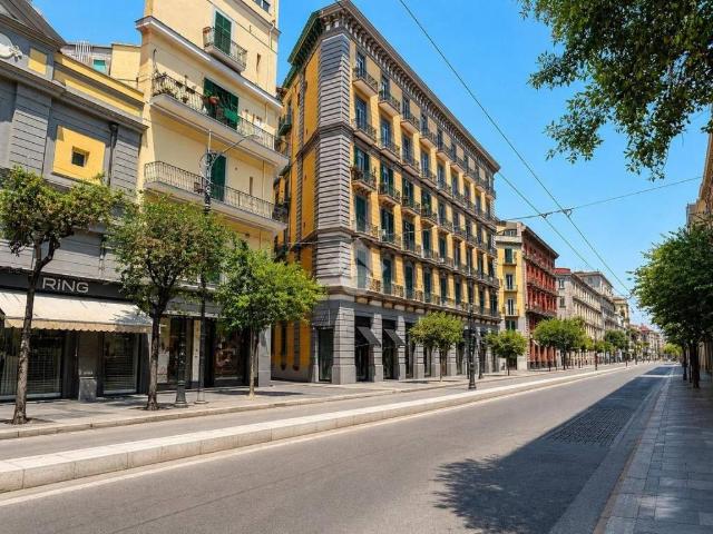 Appartamento in vendita a Napoli NA