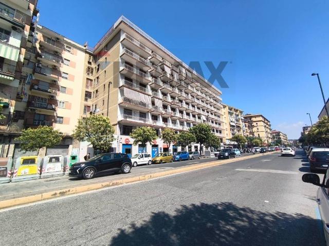 Appartamento in vendita a Napoli NA