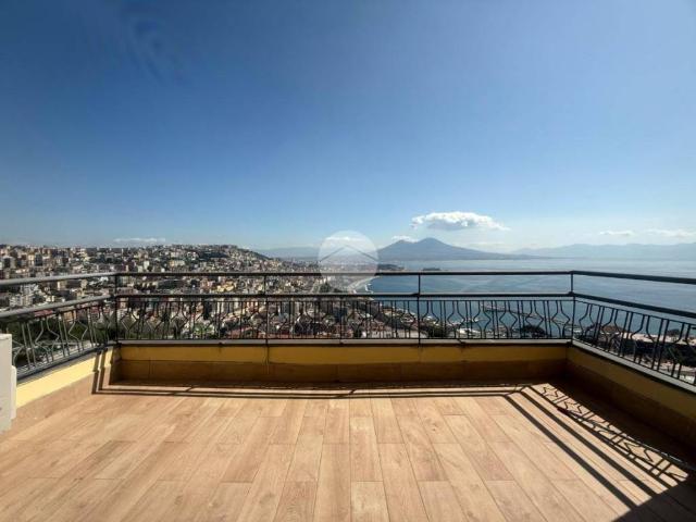 Appartamento in vendita a Napoli NA
