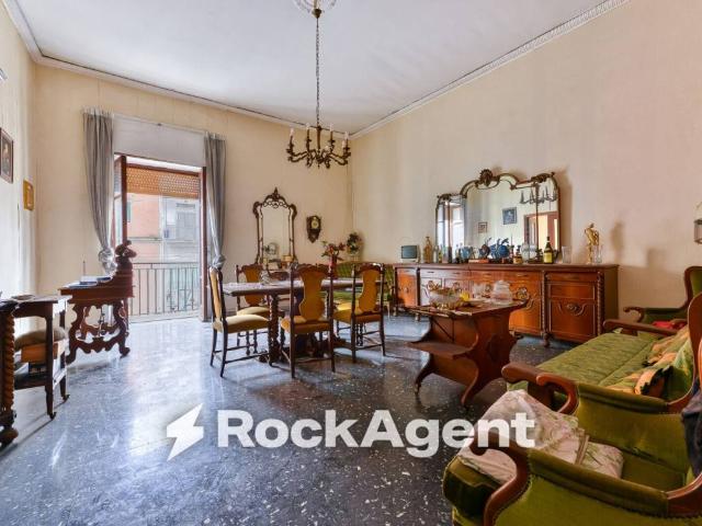 Appartamento in vendita a Napoli NA