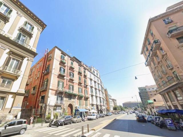 Appartamento in vendita a Napoli NA