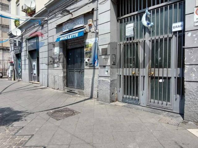 Appartamento in vendita a Napoli NA
