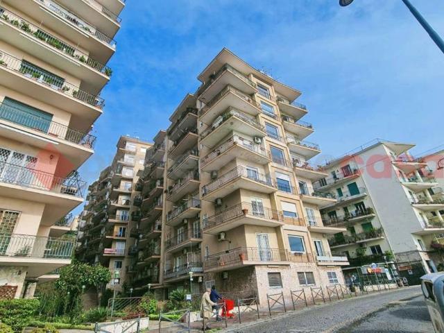 Appartamento in vendita a Napoli NA