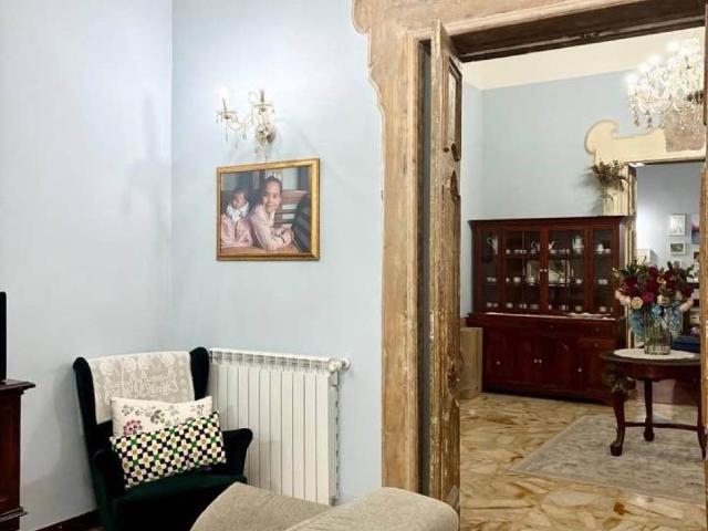 Appartamento in vendita a Napoli NA