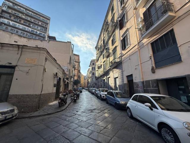 Appartamento in vendita a Napoli NA