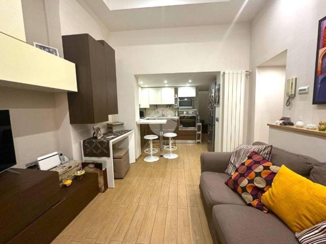 Appartamento in vendita a Napoli NA