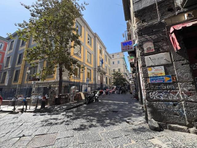 Appartamento in vendita a Napoli NA