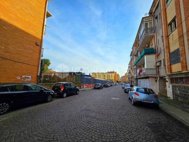 Appartamento in vendita a Napoli NA