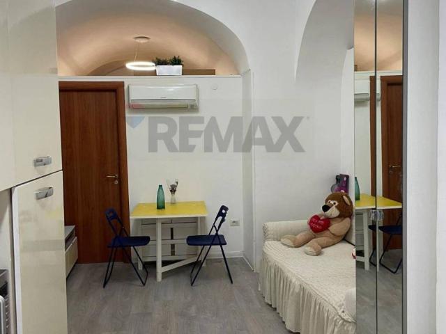 Appartamento in vendita a Napoli NA