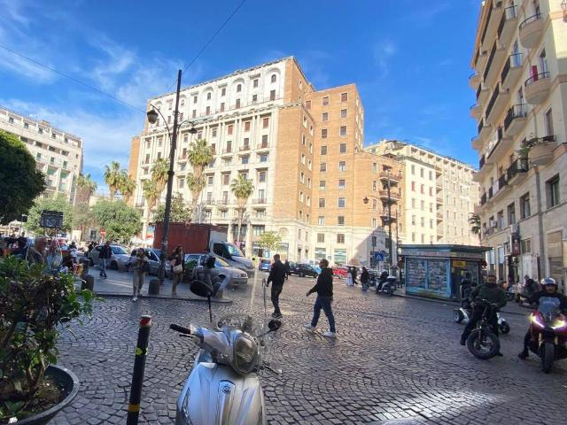 Appartamento in vendita a Napoli NA