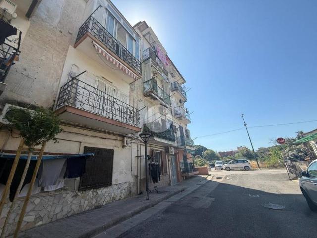 Appartamento in vendita a Napoli NA