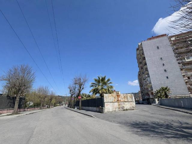 Appartamento in vendita a Napoli NA