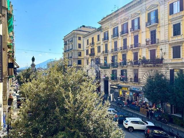 Appartamento in vendita a Napoli NA