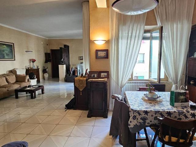 Appartamento in vendita a Napoli NA