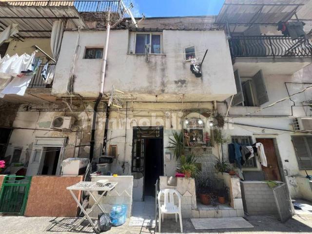 Appartamento in vendita a Napoli NA