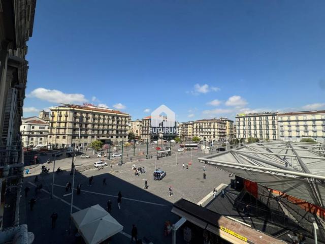 Appartamento in vendita a Napoli NA