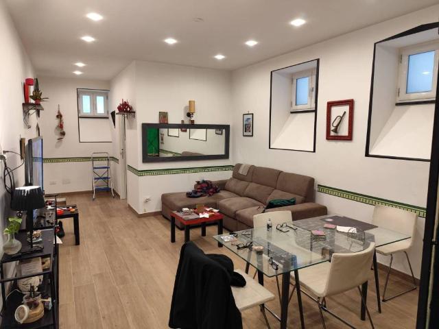Appartamento in vendita a Napoli NA