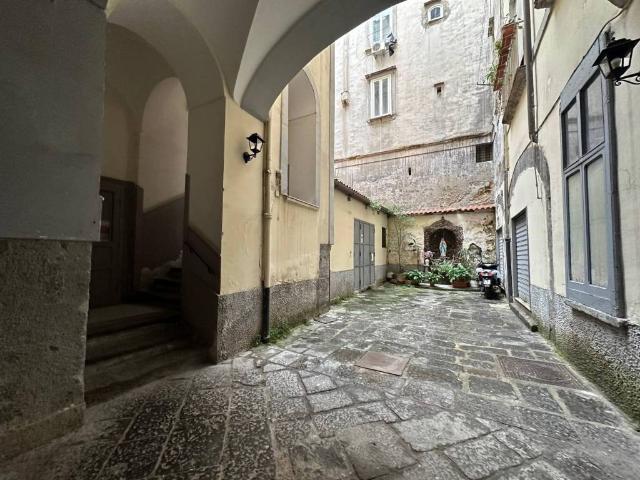 Appartamento in vendita a Napoli NA