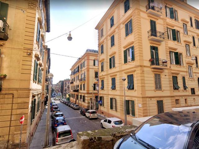 Appartamento in vendita a Napoli NA