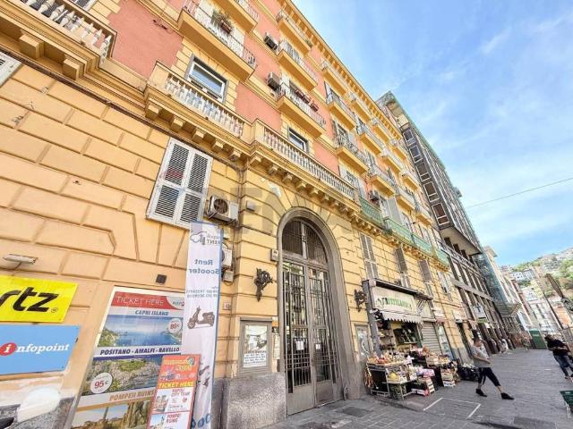 Appartamento in vendita a Napoli NA